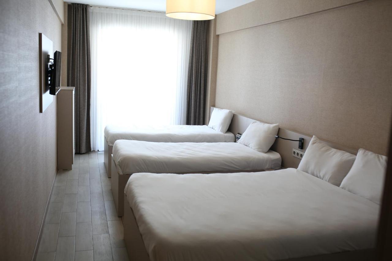Cinas Hotel เอสเกซีเฮียร์ ภายนอก รูปภาพ