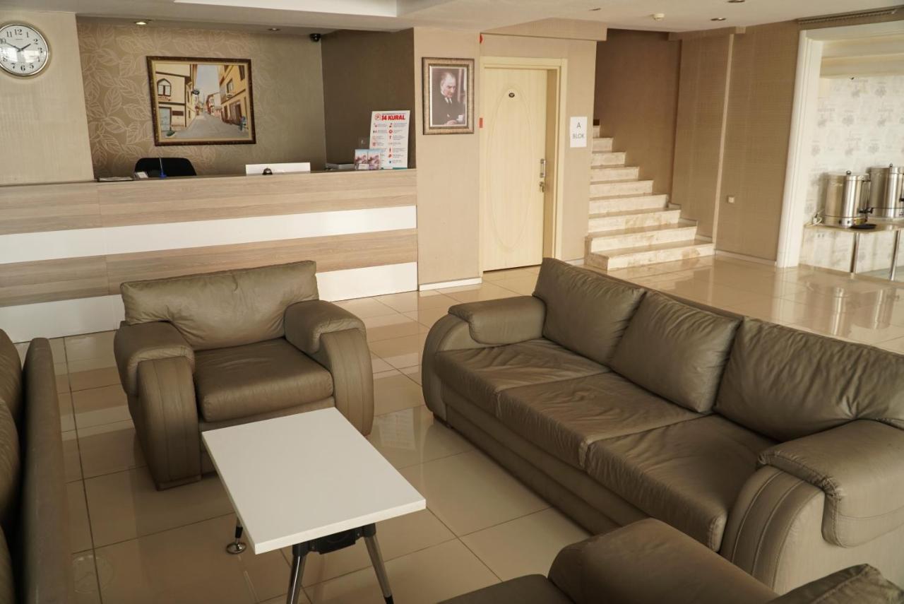 Cinas Hotel เอสเกซีเฮียร์ ภายนอก รูปภาพ